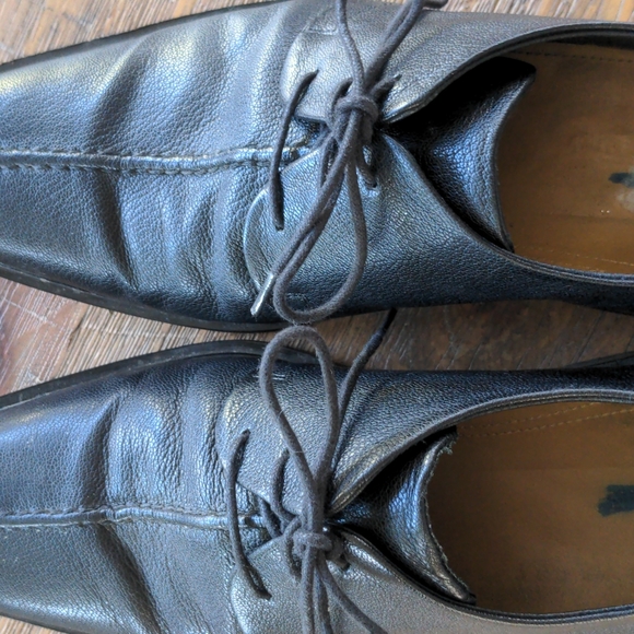 COLE HAAN BLACK LEATHER DRESS SHOE - Picture 5 of 9